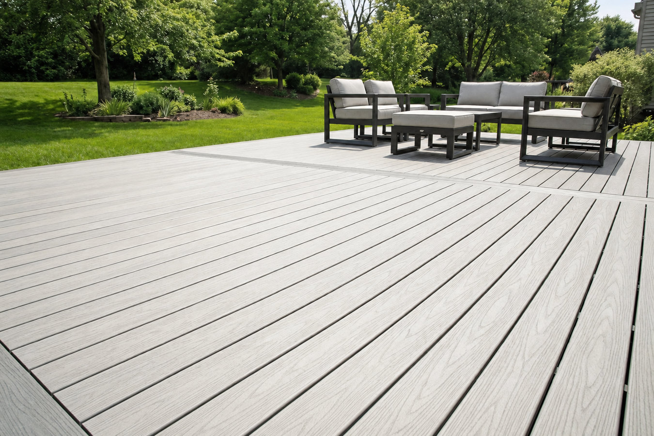 Trex deck installation in Royal Palm Beach, FL
